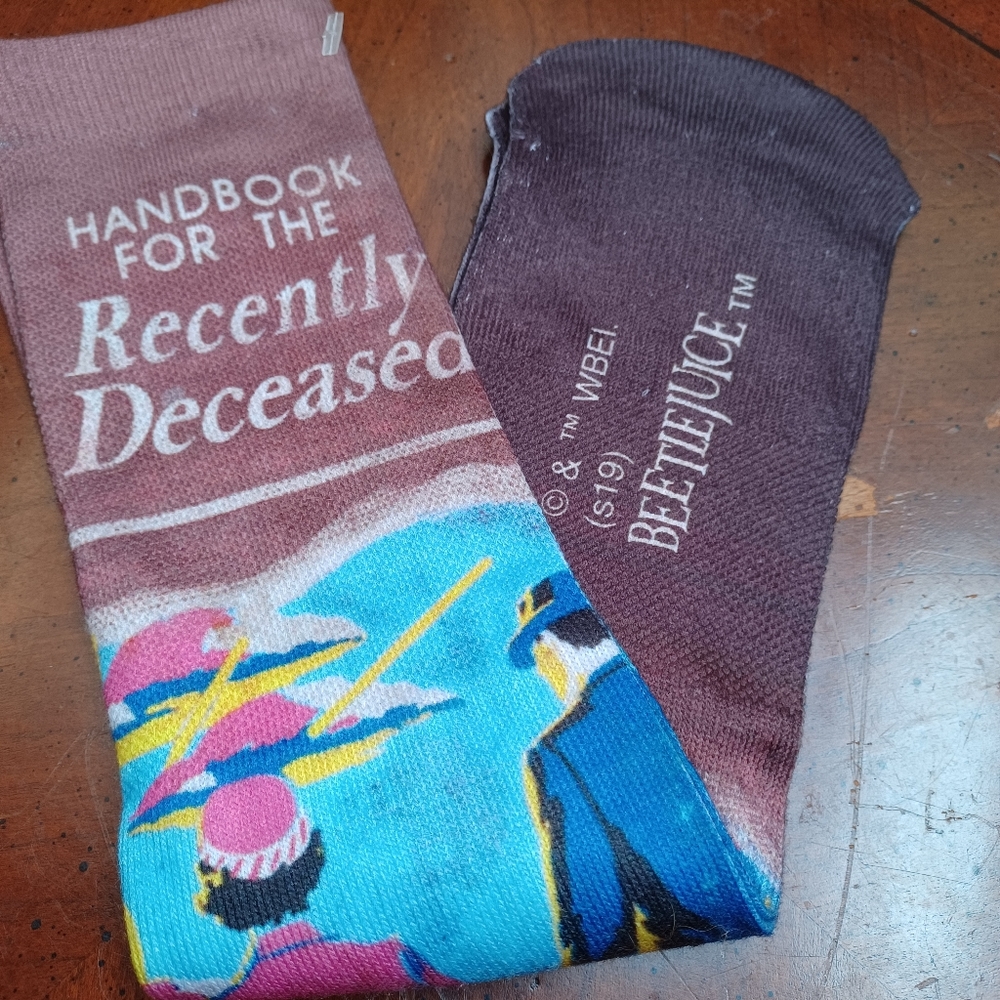 BEETLEJUICE RECENTLY deceased character socks never worn